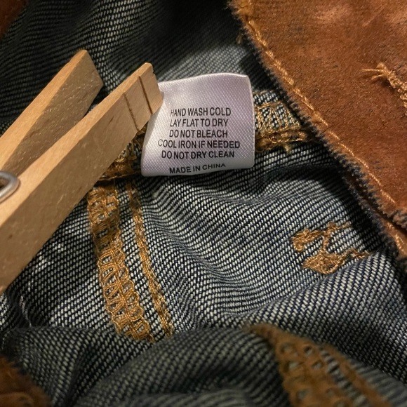 OH JEANS vintage inspired distressed jeans-large NWOT - Picture 12 of 12